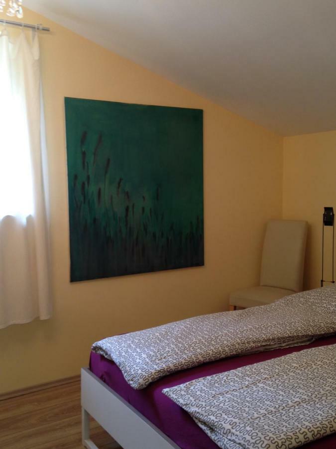 Kuenstlerhaeuschen Apartment โอเบอร์เวเซิล ภายนอก รูปภาพ